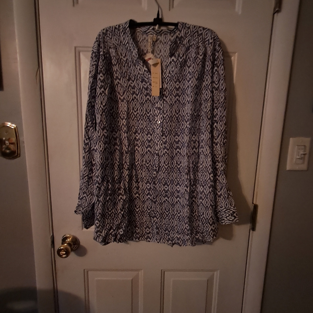 Grand & Greene Blue and White Patterned Blouse